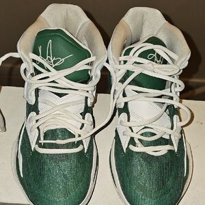 Green and White Kyries